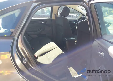 2015 Ford Focus Se из США, поврежденный, VIN 1FADP3F2XFL273709